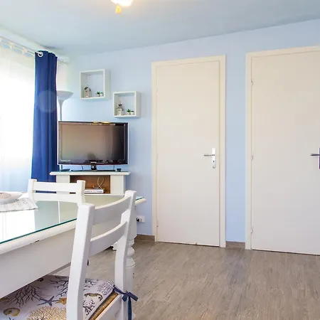 Connie's Heritage Apartment